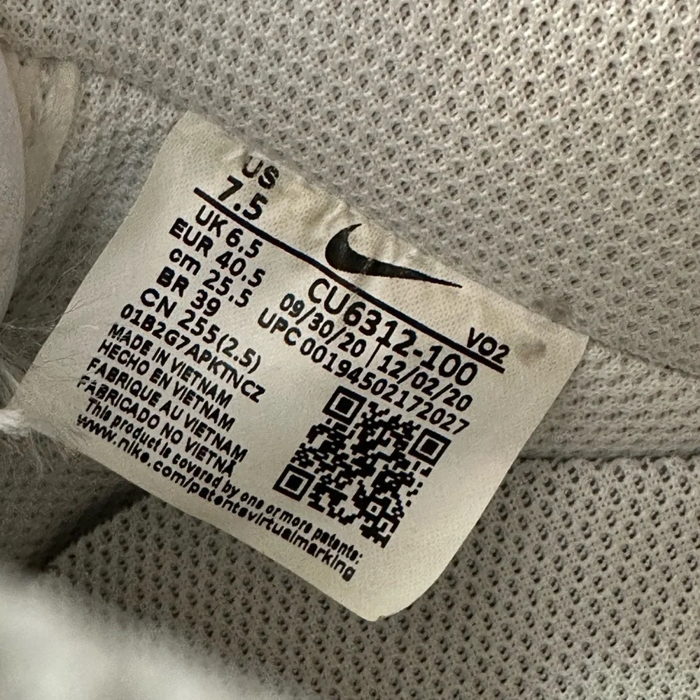 Nike men’s womens